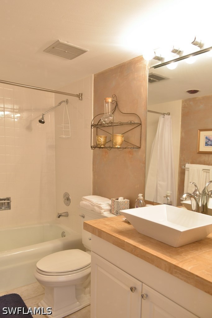 2 Bed Waterfront Home for Sale in Surfsedge, photo 19