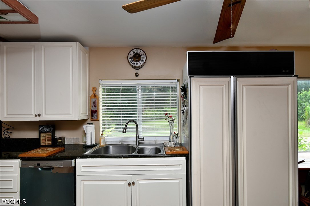 3 Bed SingleFamilyResidence for Sale in Labelle, photo 19