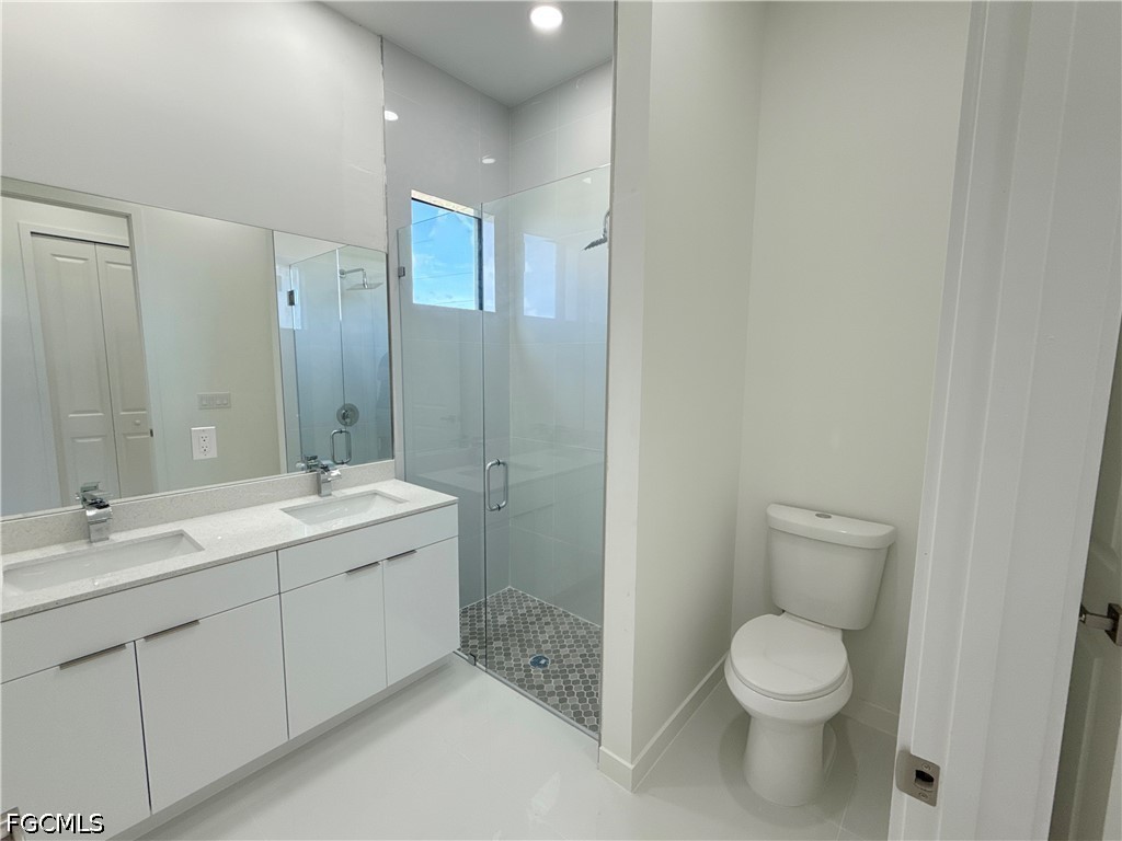 4 Bed SingleFamilyResidence for Sale in Cape Coral, photo 19