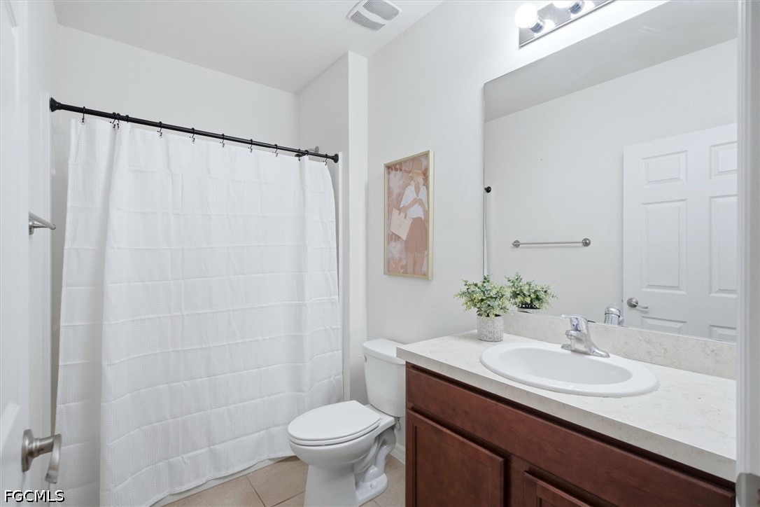 4 Bed SingleFamilyResidence for Sale in San Carlos Park, photo 19