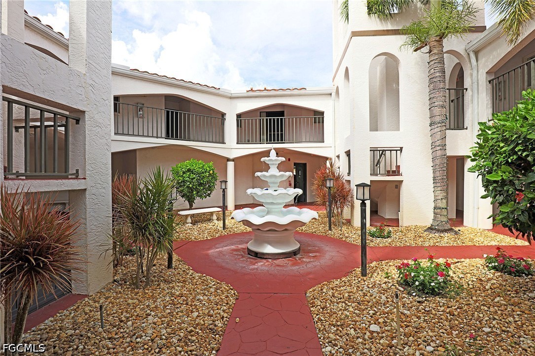 2 Bed Pool Home for Sale in Fort Myers, photo 19