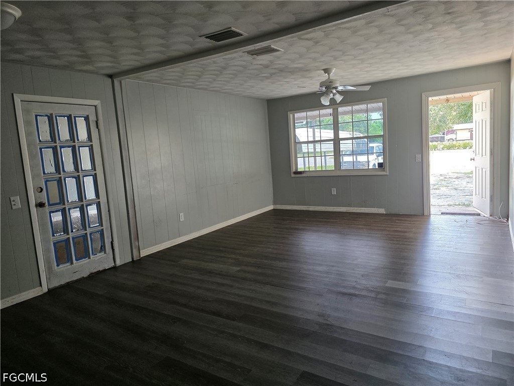 3 Bed SingleFamilyResidence for Sale in Immokalee, photo 19