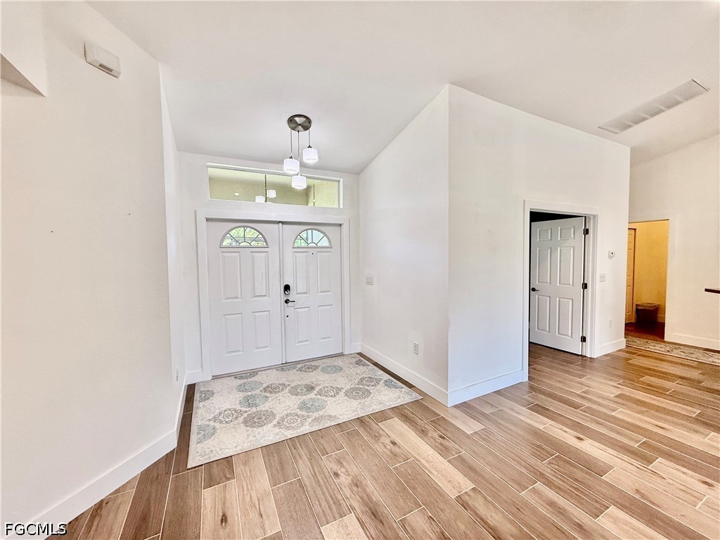 3 Bed Pool Home for Sale in Lehigh Acres, photo 19