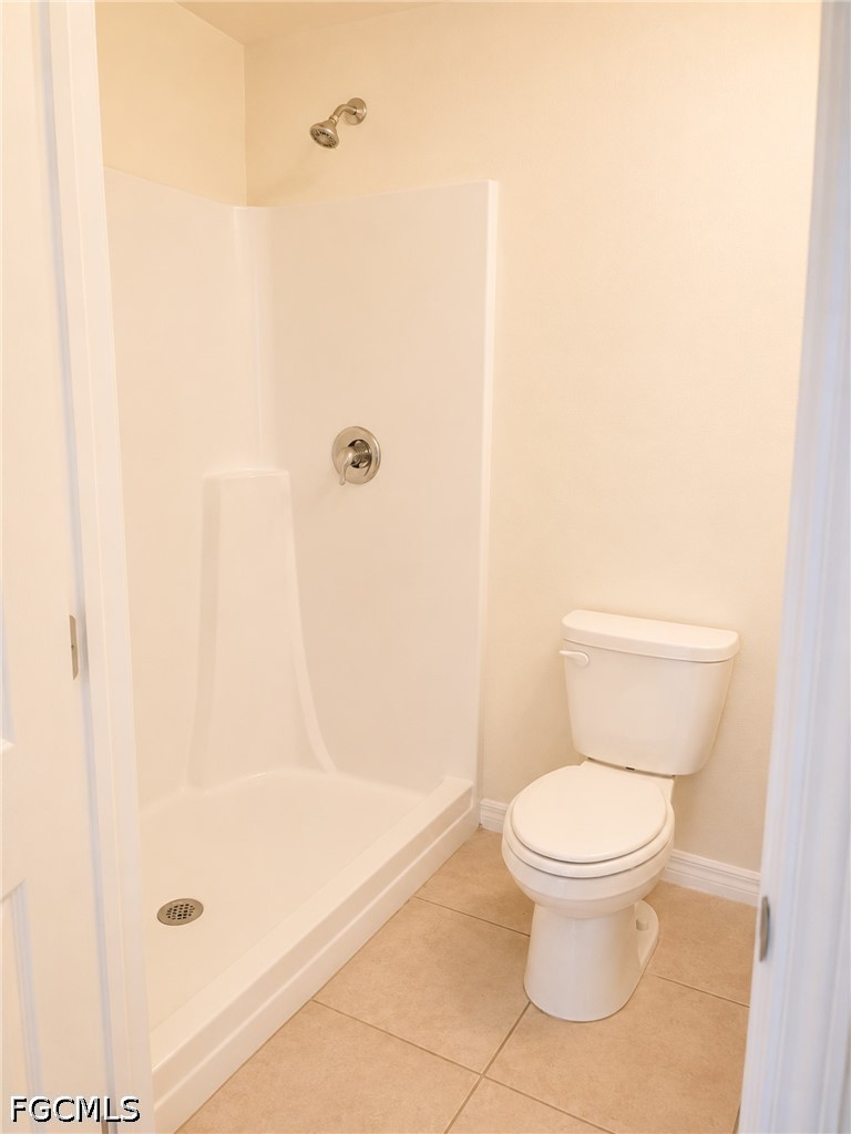 4 Bed SingleFamilyResidence for Sale in Cape Coral, photo 19