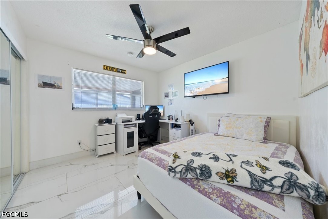 4 Bed SingleFamilyResidence for Sale in Lehigh Acres, photo 19