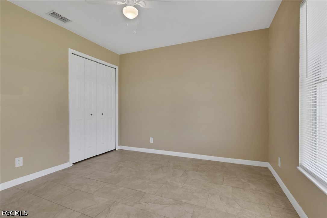 3 Bed SingleFamilyResidence for Sale in Cape Coral, photo 19