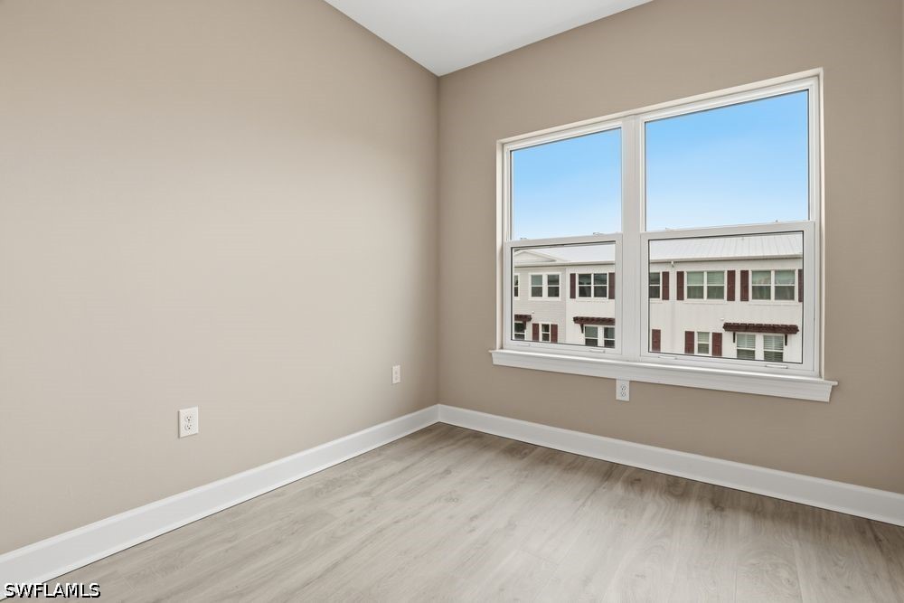 4 Bed Condominium for Sale in Seahaven, photo 19