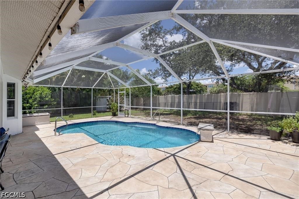 3 Bed Pool Home for Sale in Fort Myers, photo 19