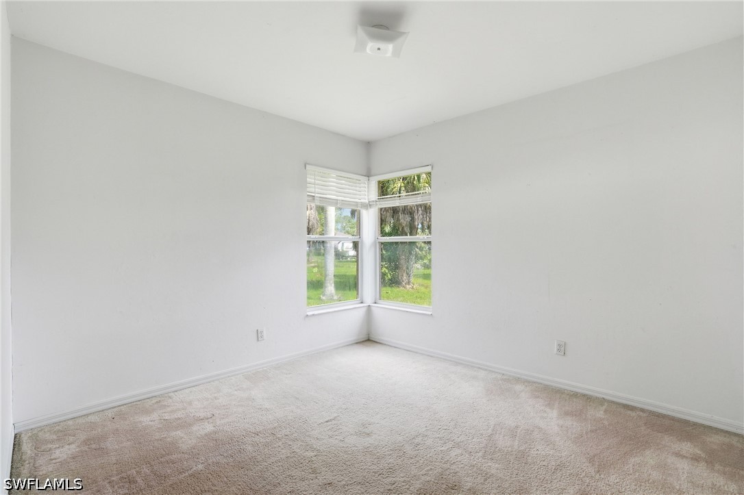 3 Bed SingleFamilyResidence for Sale in Naples, photo 19