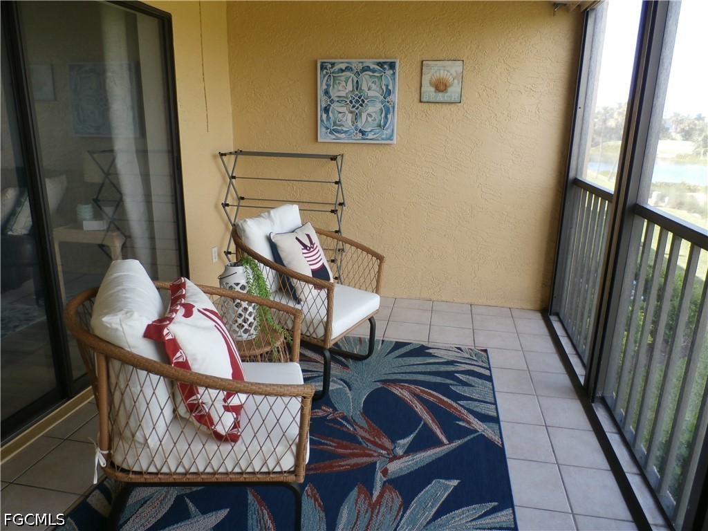 2 Bed Condominium for Sale in Manor, photo 19