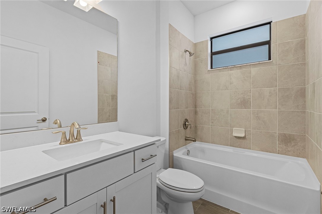 3 Bed Pool Home for Sale in Verdana Village, photo 19