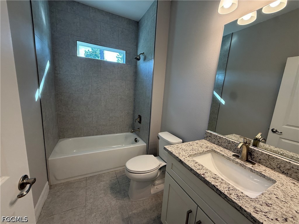 3 Bed SingleFamilyResidence for Sale in Lehigh Acres, photo 19