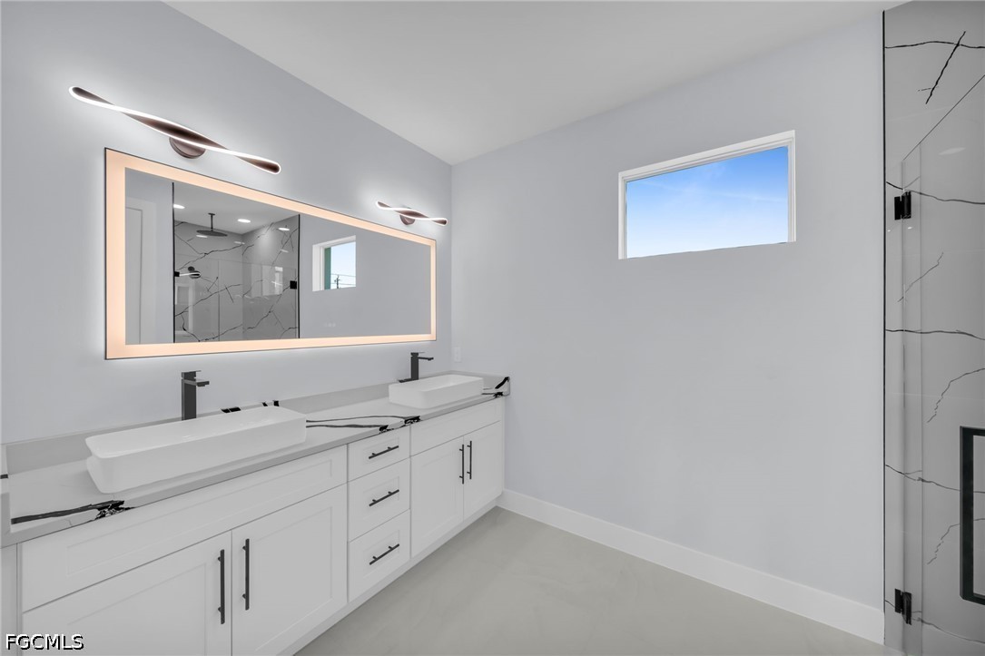 3 Bed SingleFamilyResidence for Sale in Lehigh Acres, photo 19