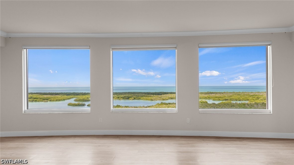 3 Bed Waterfront Home for Sale in Naples, photo 19