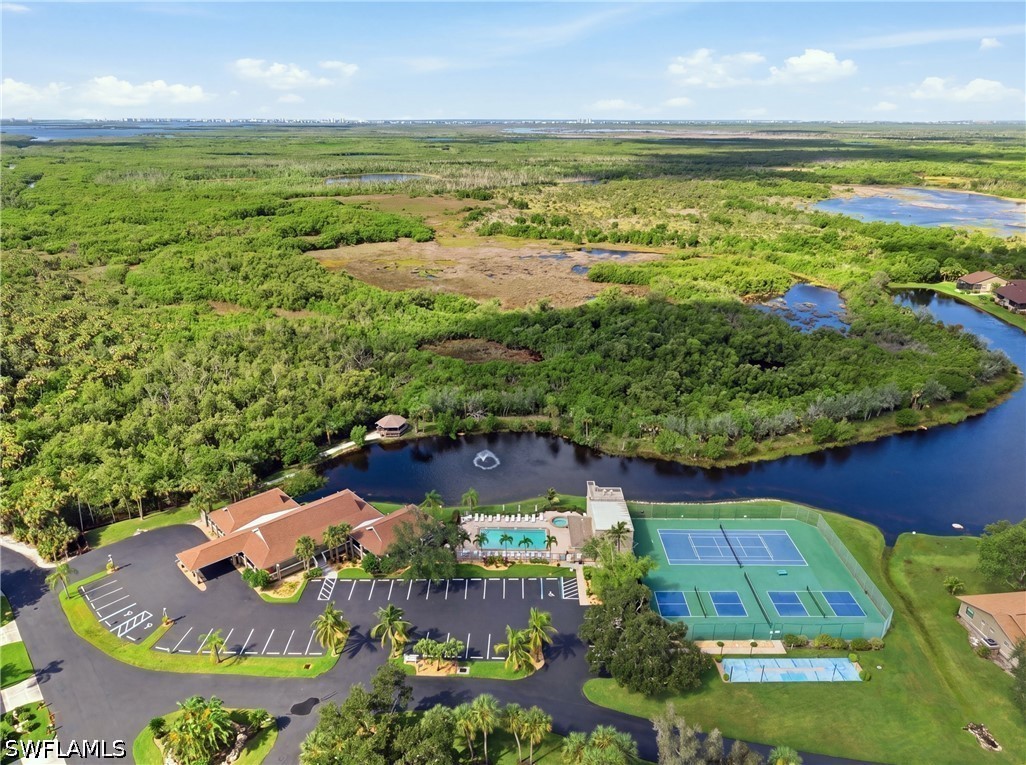 2 Bed SingleFamilyResidence for Sale in Fort Myers, photo 19