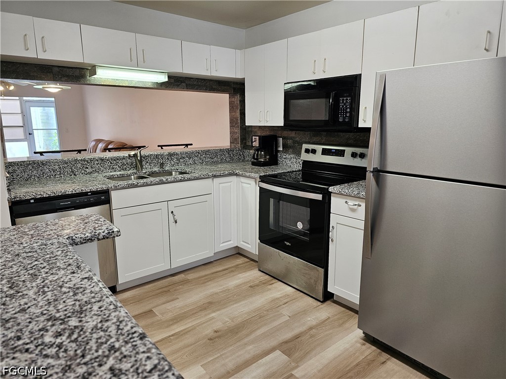 3 Bed Waterfront Home for Sale in Arbor Lakes Condo, photo 19