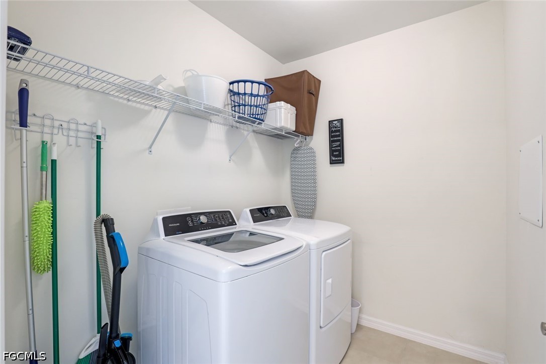 4 Bed Pool Home for Sale in Cape Coral, photo 19
