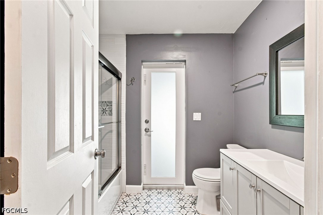 3 Bed Pool Home for Sale in Cape Coral, photo 19