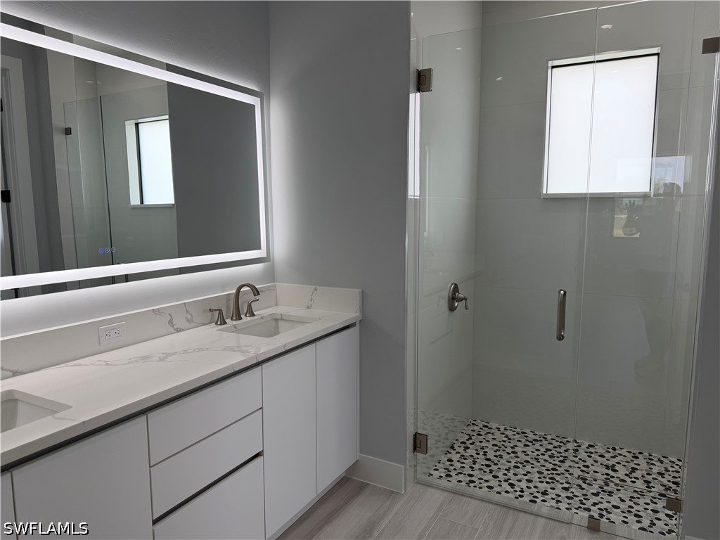 2 Bed SingleFamilyResidence for Sale in Naples, photo 19