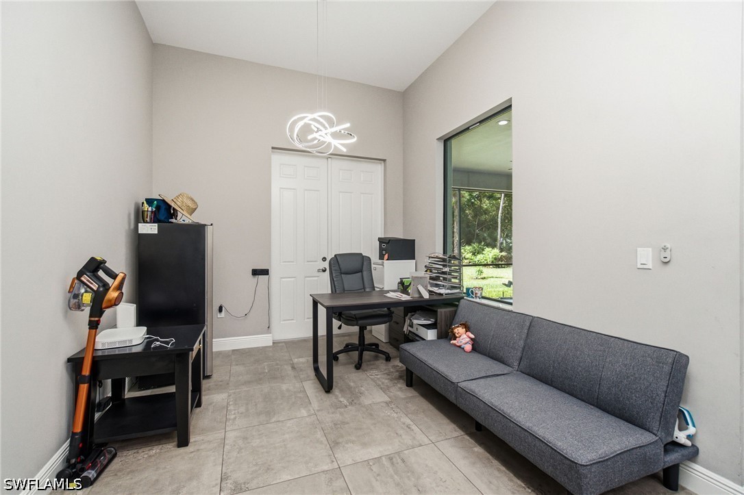 4 Bed SingleFamilyResidence for Sale in Naples, photo 19