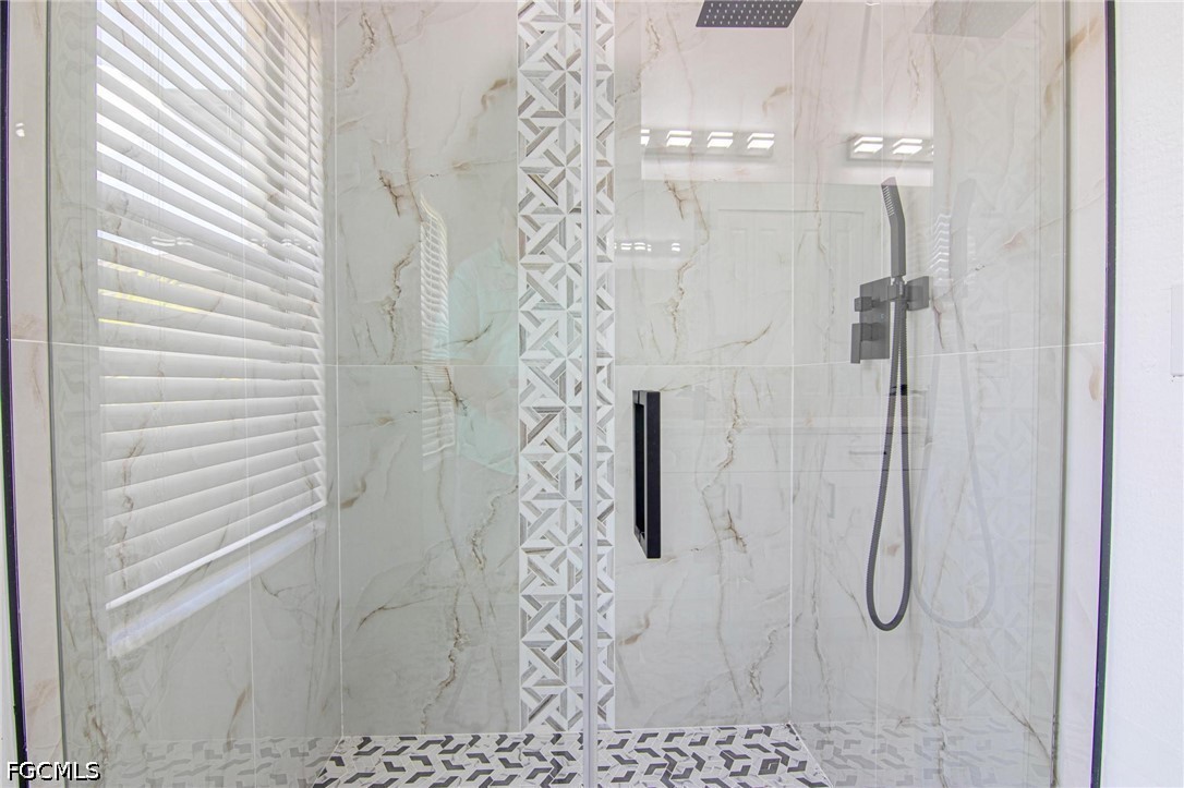 4 Bed SingleFamilyResidence for Sale in Lehigh Acres, photo 19