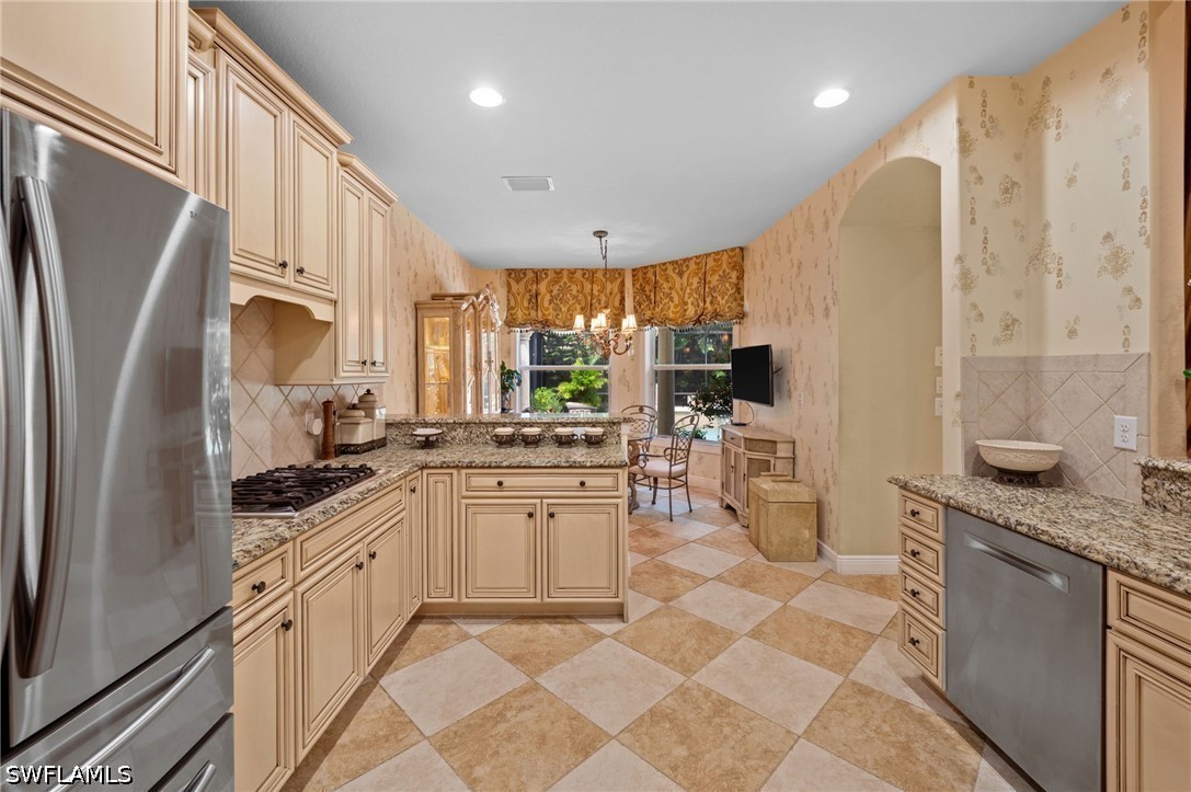 3 Bed Pool Home for Sale in Belle Lago, photo 19