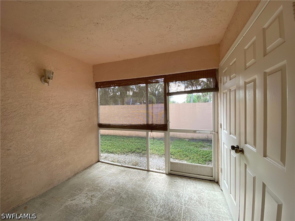 2 Bed Condominium for Sale in Morton Grove, photo 19