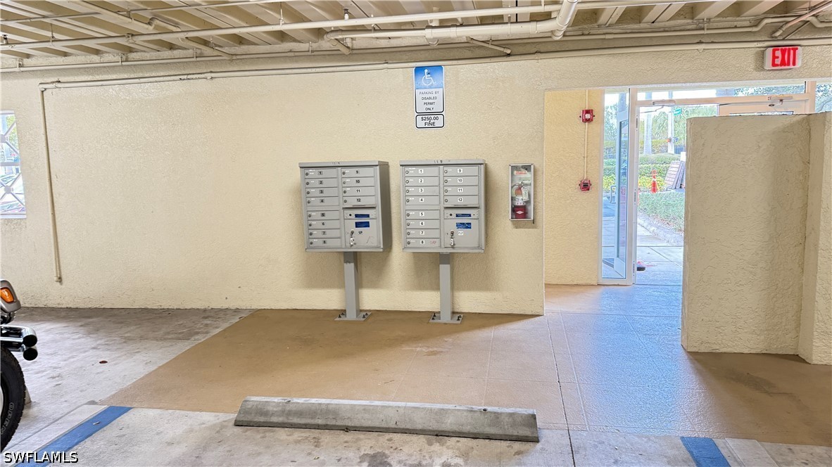 Office for Sale in Naples, photo 19