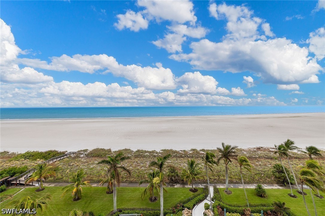 2 Bed Waterfront Home for Sale in Marco Island, photo 19