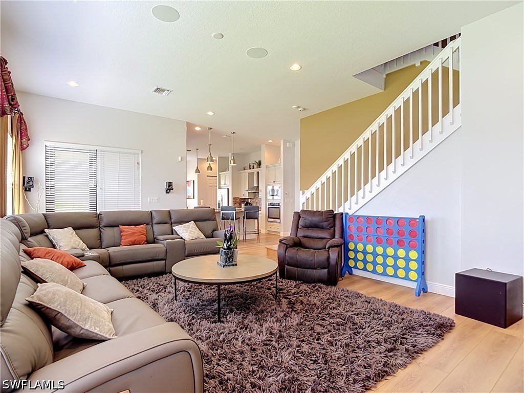 5 Bed Waterfront Home for Sale in Maple Ridge, photo 19