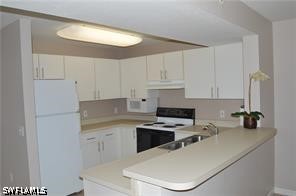 2 Bed Waterfront Home for Sale in Naples, photo 19