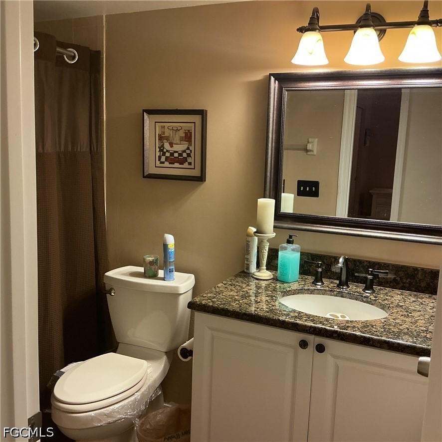 2 Bed Condominium for Sale in Augusta Village, photo 19