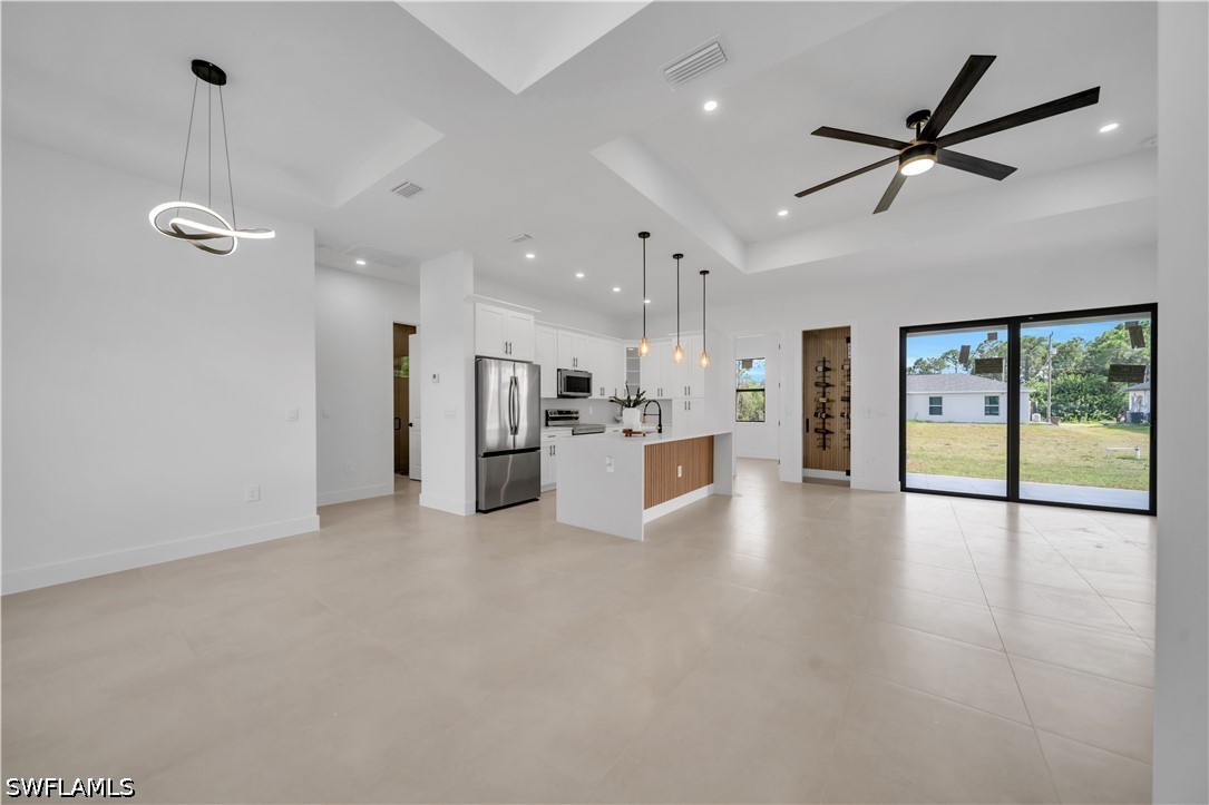 3 Bed SingleFamilyResidence for Sale in Lehigh Acres, photo 19