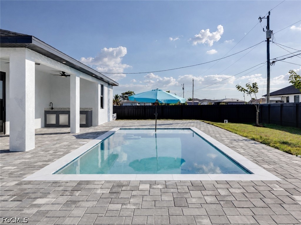 3 Bed Pool Home for Sale in Cape Coral, photo 19