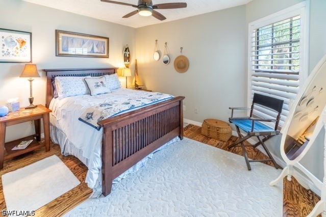2 Bed Waterfront Home for Sale in Fort Myers, photo 19