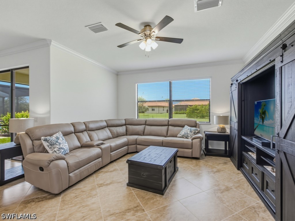 5 Bed SingleFamilyResidence for Sale in Naples, photo 19