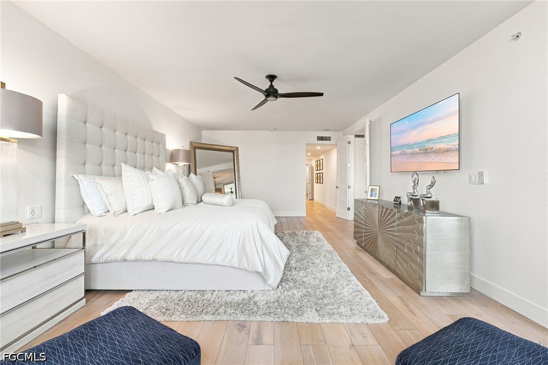 3 Bed Waterfront Home for Sale in The Shores, photo 19
