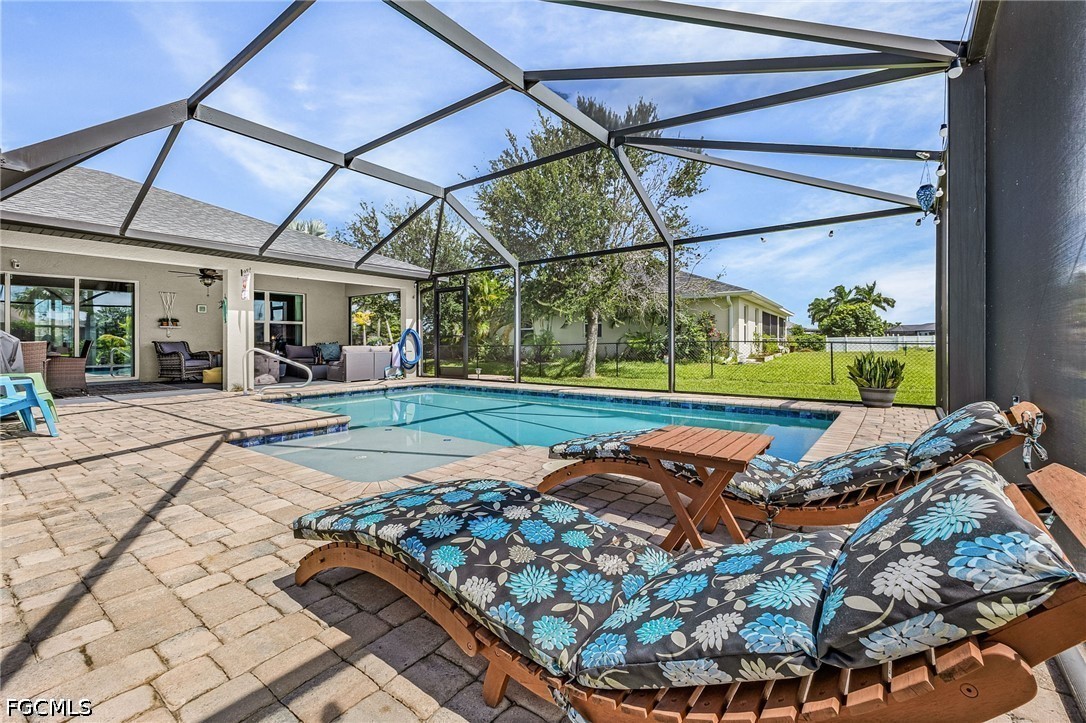 3 Bed Pool Home for Sale in Cape Coral, photo 19