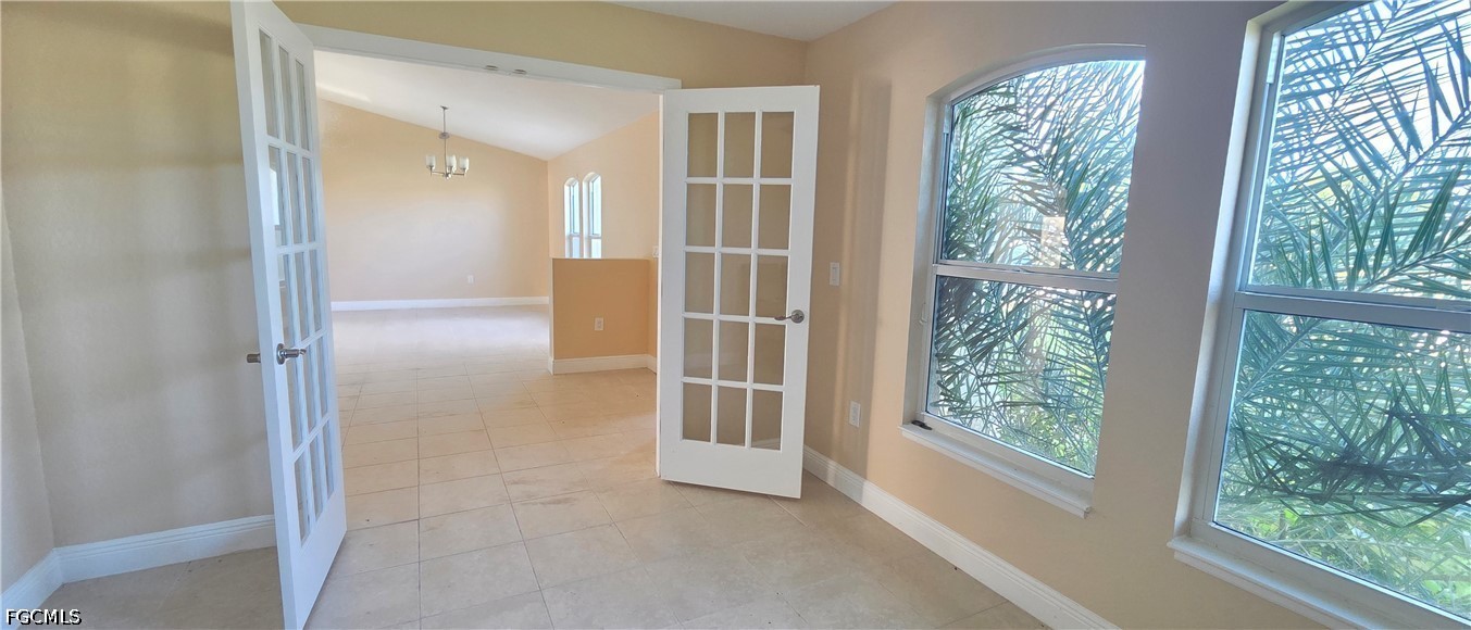 3 Bed SingleFamilyResidence for Sale in Cape Coral, photo 19
