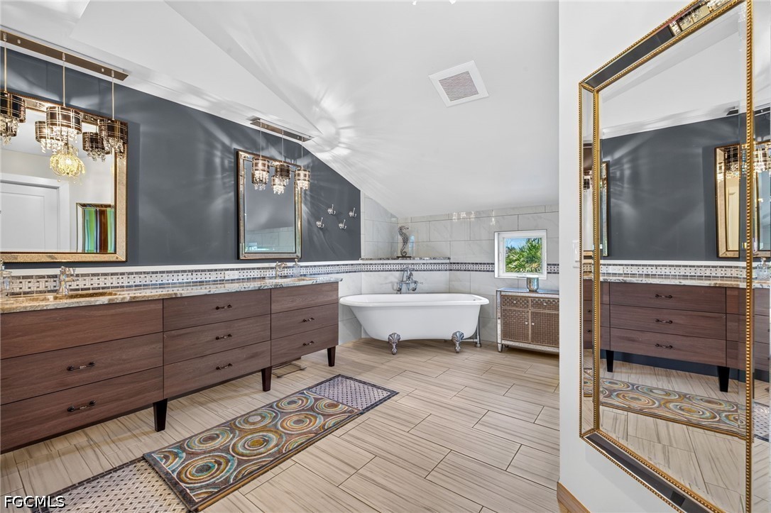 5 Bed SingleFamilyResidence for Sale in Butterknife, photo 19
