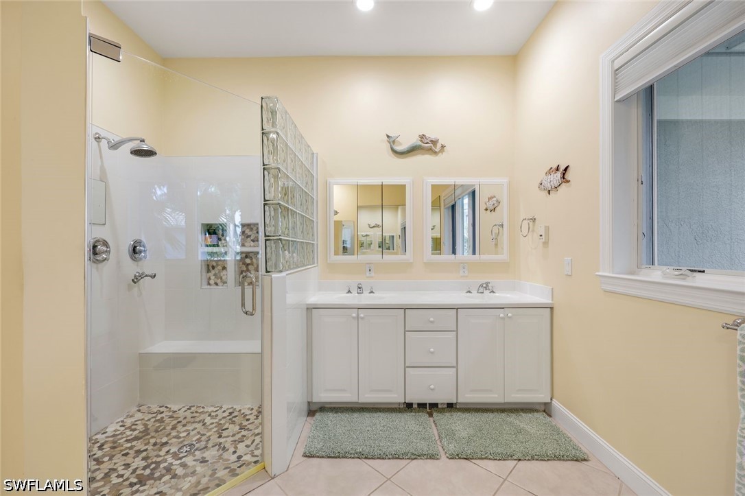 3 Bed Pool Home for Sale in Marco Island, photo 19