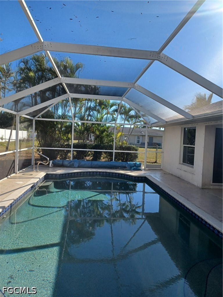 3 Bed Pool Home for Sale in Cape Coral, photo 19
