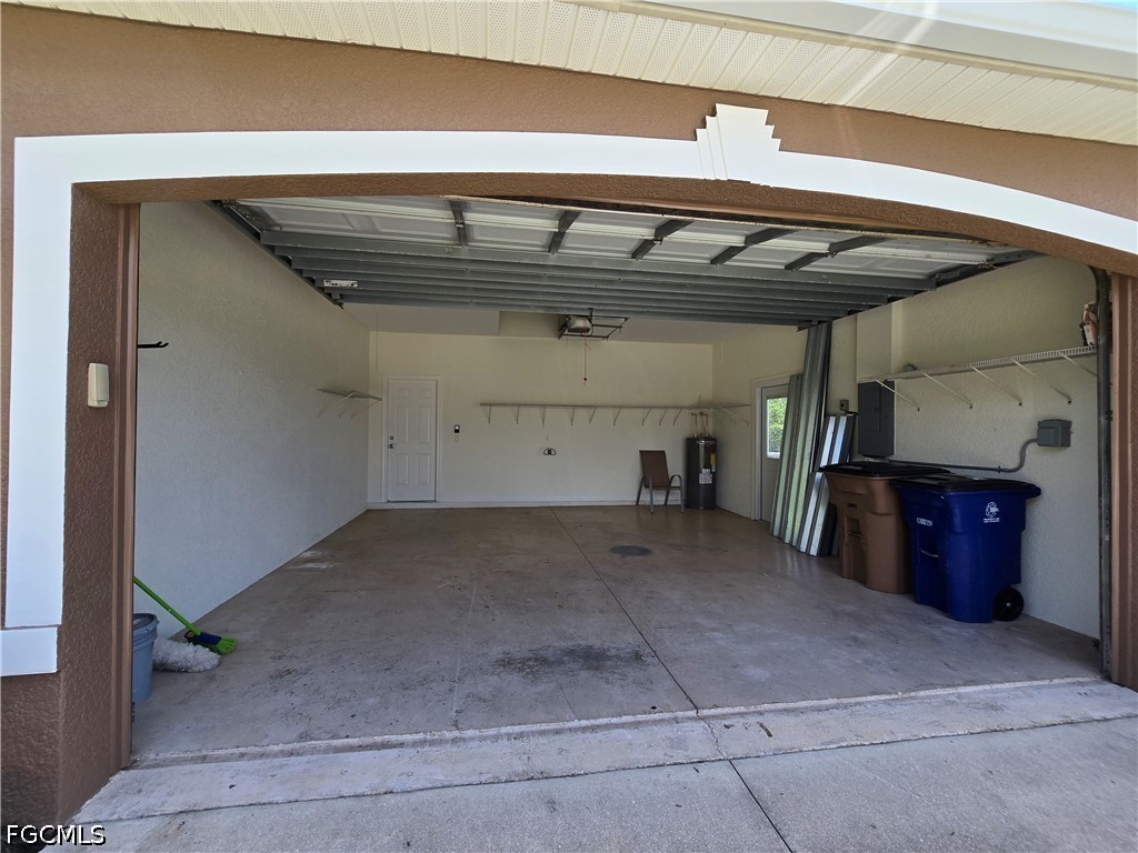 3 Bed SingleFamilyResidence for Sale in Lehigh Acres, photo 19