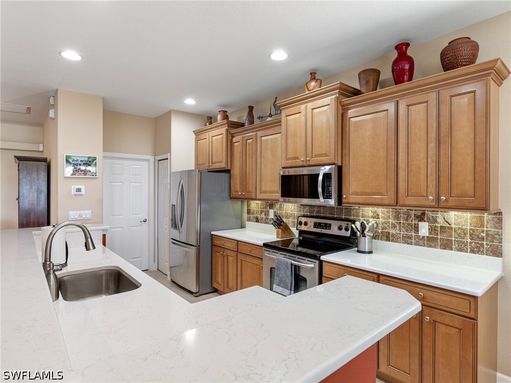 3 Bed Waterfront Home for Sale in Bella Terra, photo 19