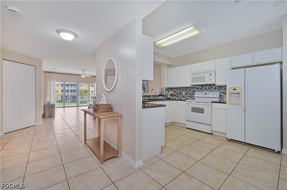 2 Bed Waterfront Home for Sale in Bonita Springs, photo 19