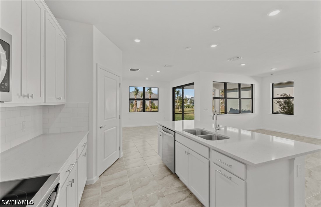 3 Bed SingleFamilyResidence for Sale in Alva, photo 19