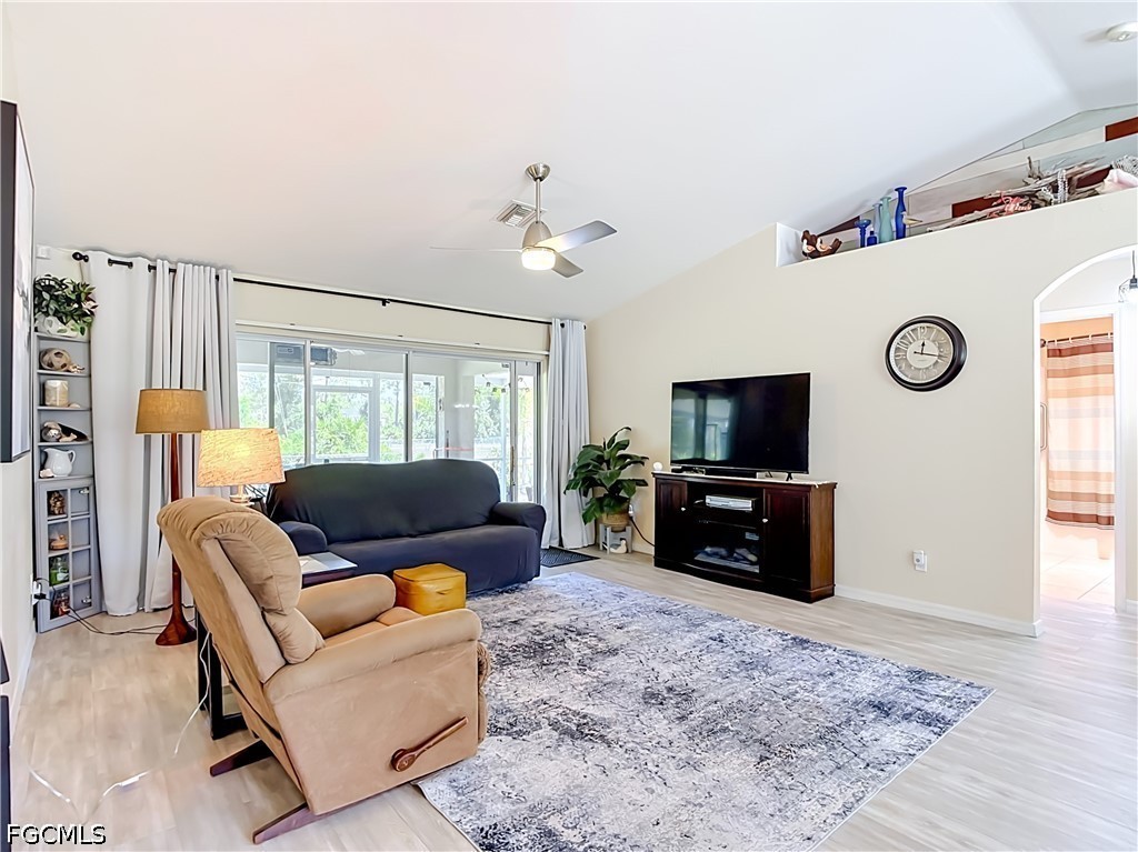 3 Bed SingleFamilyResidence for Sale in Not Applicable, photo 19