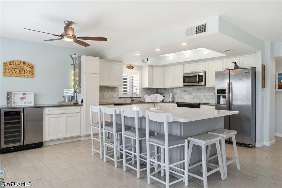 2 Bed Waterfront Home for Sale in Sand Caper, photo 19