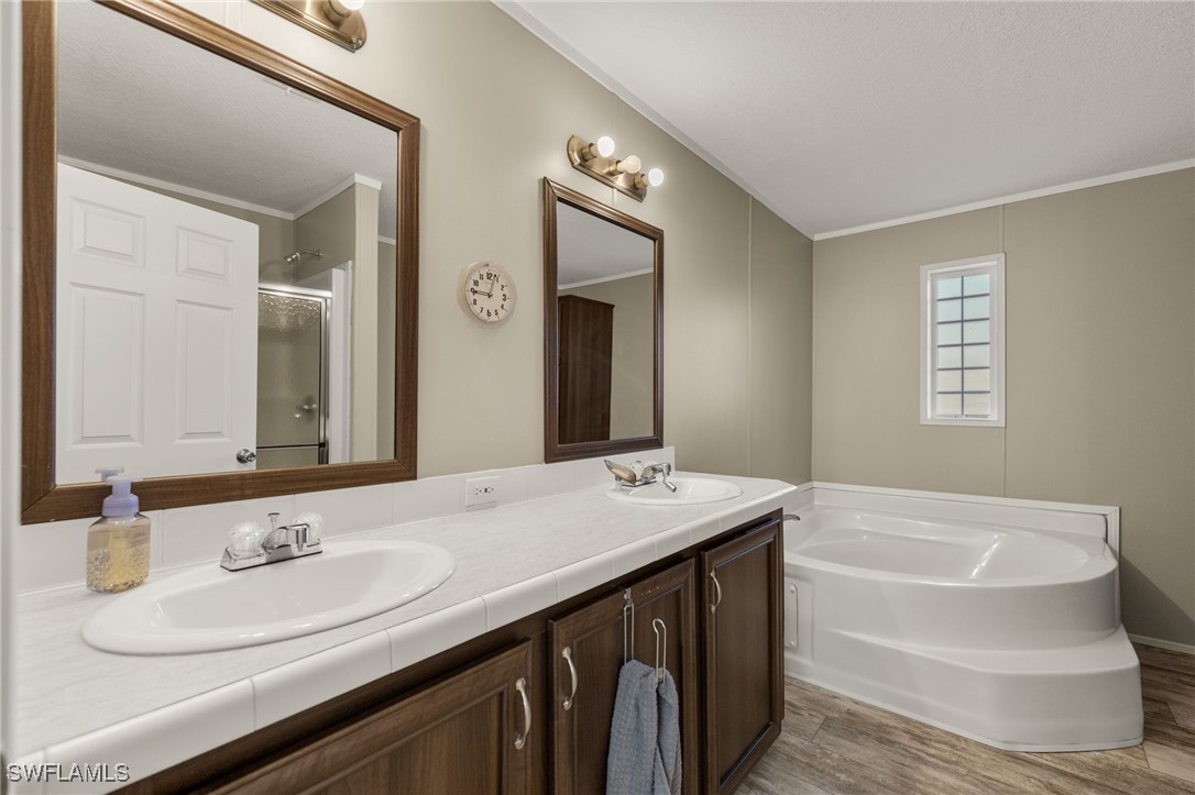4 Bed ManufacturedHome for Sale in Punta Gorda, photo 20