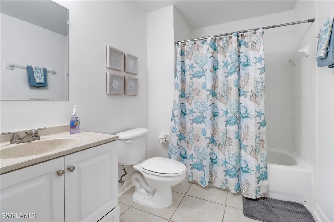 2 Bed Condominium for Sale in Naples, photo 20